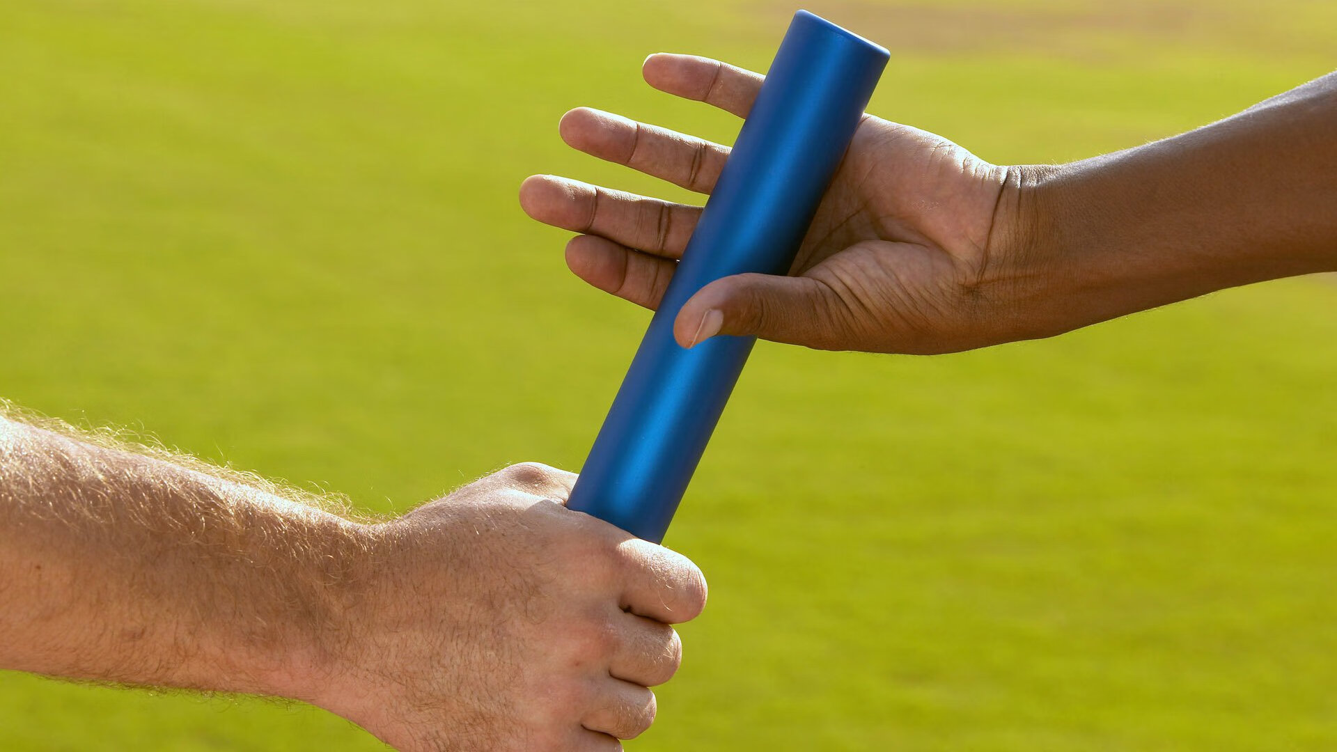 博卡后卫出球被迫频繁回传，博卡的主场是哪个球场